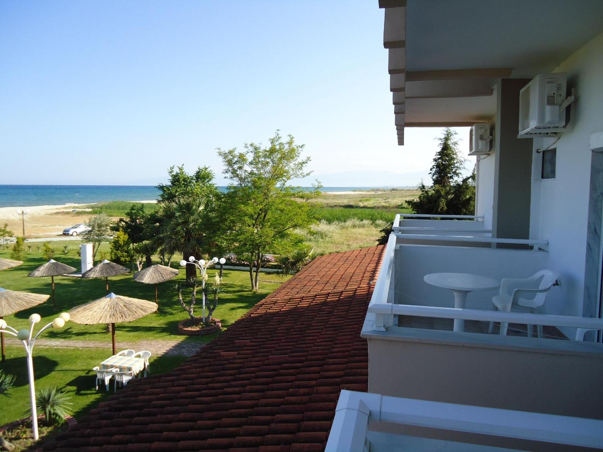 Lidra Hotel Korinós Exterior foto